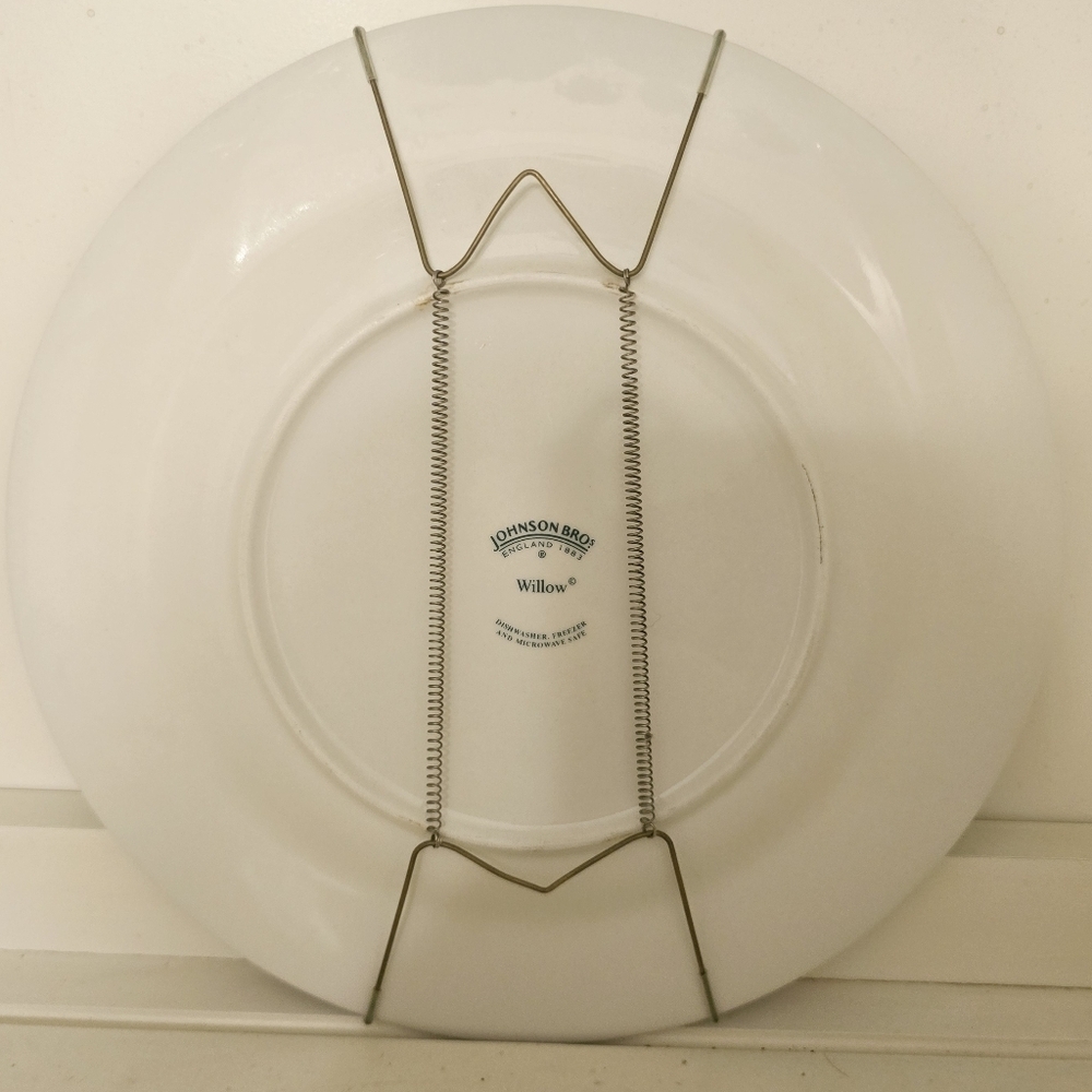 ⭐️40% Off⭐️ Johnson Bros Willow Dinner Plate - Picture 6 of 9